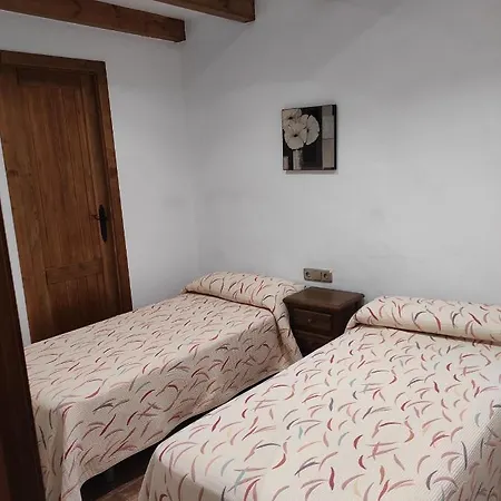 El Mirador Casa Cueva Alcala del Jucar